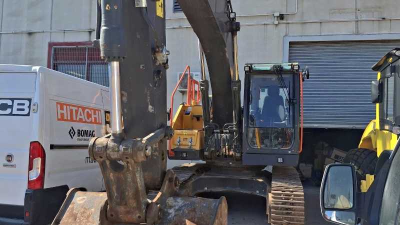 OmecoHub - VOLVO EC220ENL